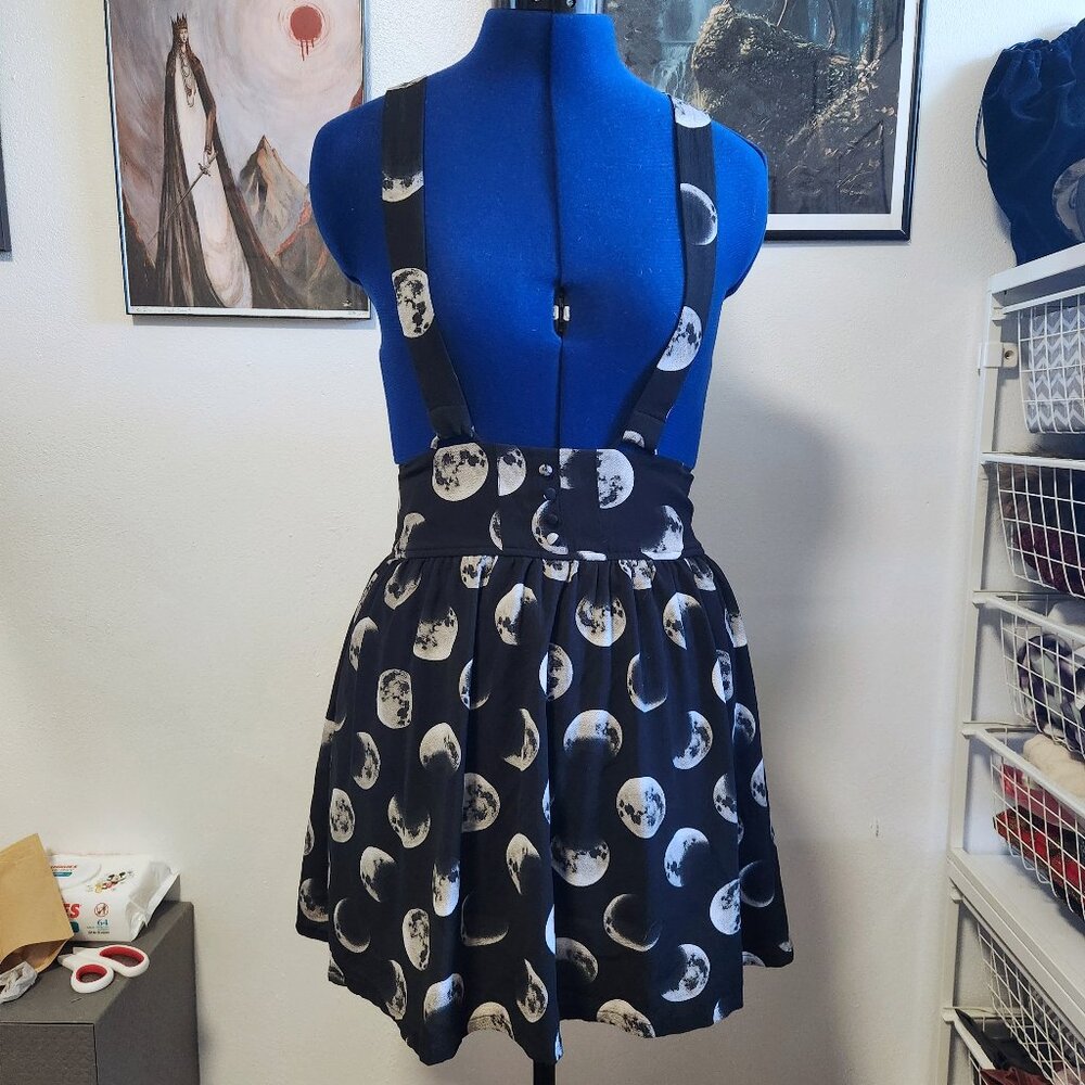 Strappy suspender skirt in size Small